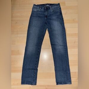 Joe’s Jeans Silver Lake Straight Leg Jeans Size 27 Dark Wash Stretch Denim NOTE